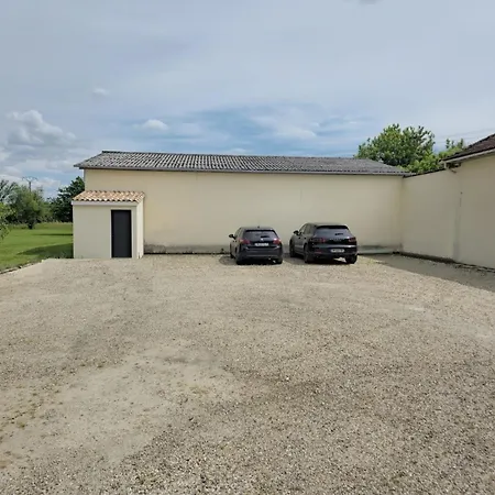 Maison En Pierre, Piscine Chauffee, Parc 1ha Cours-de-Pile