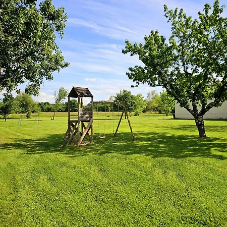 Maison En Pierre, Piscine Chauffee, Parc 1ha Villa Cours-de-Pile