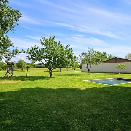 Maison En Pierre, Piscine Chauffee, Parc 1ha Cours-de-Pile